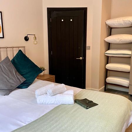 Pillow Menu! 1 Bed Garden Flat Finsbury Park London Exteriör bild
