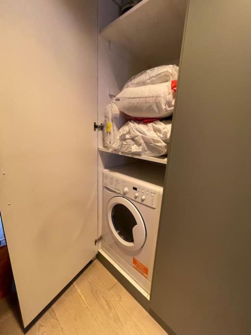 Pillow Menu! 1 Bed Garden Flat Finsbury Park London Exteriör bild